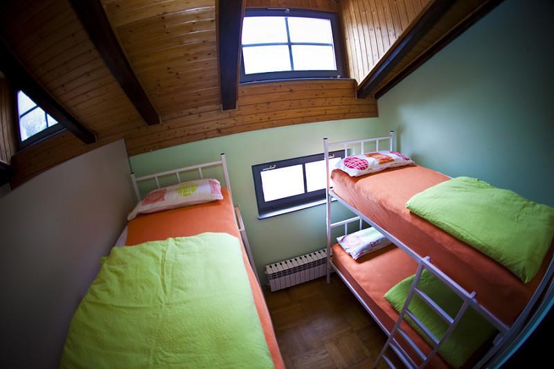Hostel ซาโมบอร์ ห้อง รูปภาพ