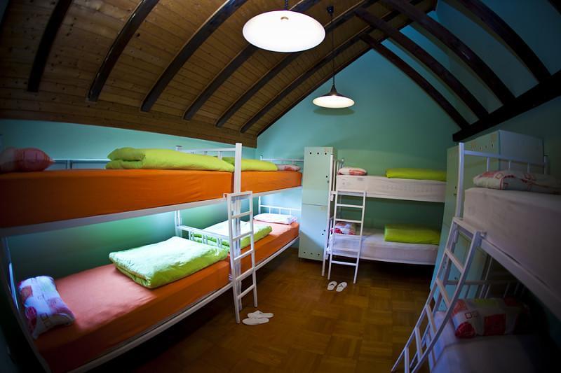 Hostel ซาโมบอร์ ห้อง รูปภาพ